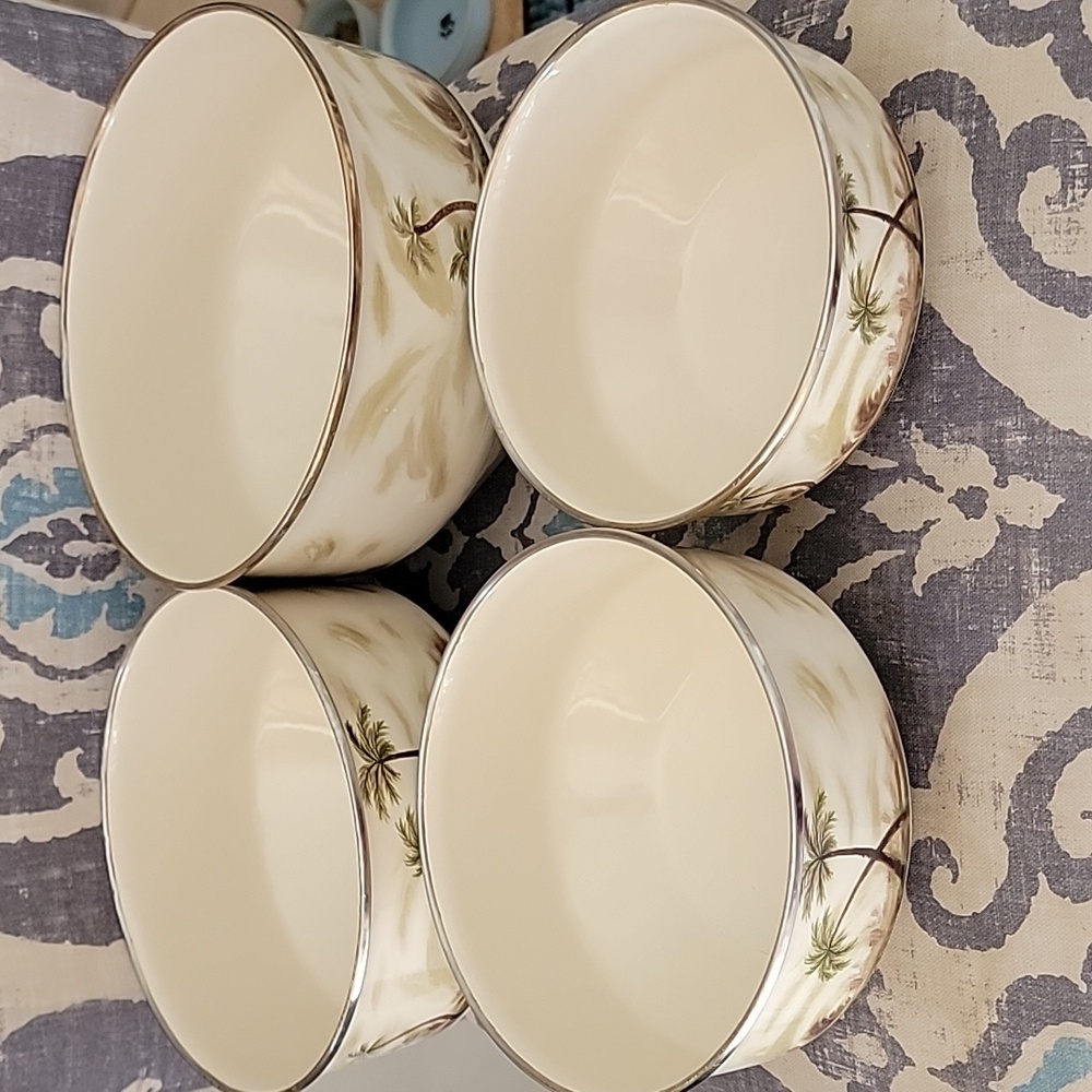 TABLETOPS UNLIMITED Enamel Nesting Mixing Bowl Set